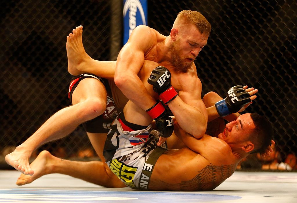 Conor McGregor menyatakan pensiun dari cabang olaharaga Mixed Martial Art. Keputusan sang petarung untuk pensiun menghebohkan masyarakat dunia.