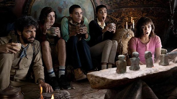 Mengintip Trailer Live-Action 'Dora The Explorer' di 'Lost City of Gold'
