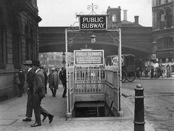 Potret MRT London Dibangun Seabad Silam, Tertua di Dunia