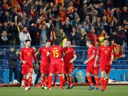 Montenegro yang kalah dominan mampu mencuri gol lebih dulu pada menit ke-17. Marko Vesovic membawa Montenegro memimpin lewat gol dengan tendangan kaki kanan dari dalam kotak penalti. Foto: Carl Recine/Action Images via Reuters