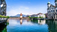 Negara Swiss di Eropa, berhasil menduduki posisi ke-2 di negara paling aman dunia. Swiss punya banyak bangunan bersejarah sampai bentang alam yang indah. Apalagi, kalau main-main di Pegunungan Alpennya (iStock)