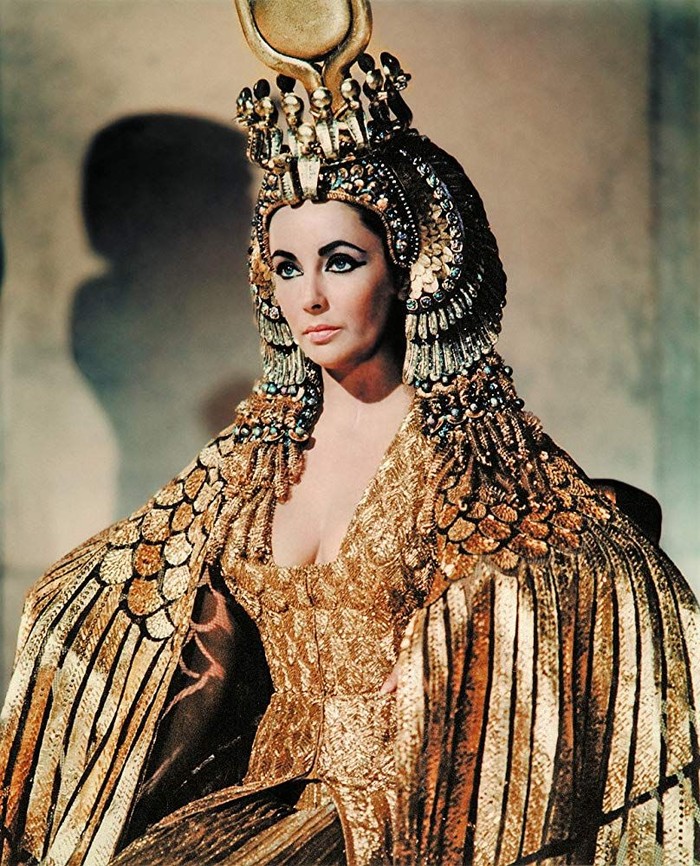 Cleopatra, jadi salah satu film dengan durasi paling panjang di dunia.