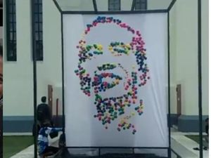 Keren! Karya Instalasi Berbentuk Wajah Jokowi Ini Viral dan Diapresiasi