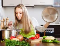 Hati-hati! 8 Hal Sepele Ini Bisa Membuat Anda Celaka di Dapur 