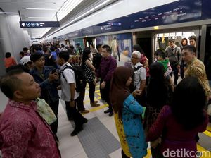 Mulai Mei 2019, Headway Kereta MRT Jadi 5 Menit saat Jam Sibuk