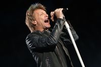 Di Kapal Mewah Ini Anda Bisa Makan Sambil Nyanyi Bareng Bon Jovi
