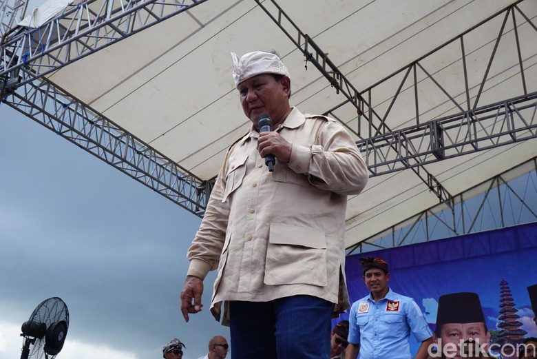 Joget Antifitnah ala Prabowo Joget Antifitnah ala Prabowo