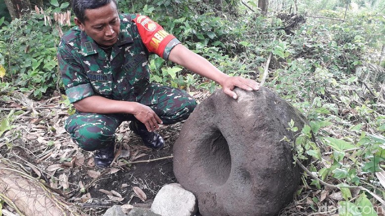 Jaladwara Diduga dari Abad 7 M Ditemukan di Lereng Merapi Jaladwara Diduga dari Abad 7 M Ditemukan di Lereng Merapi