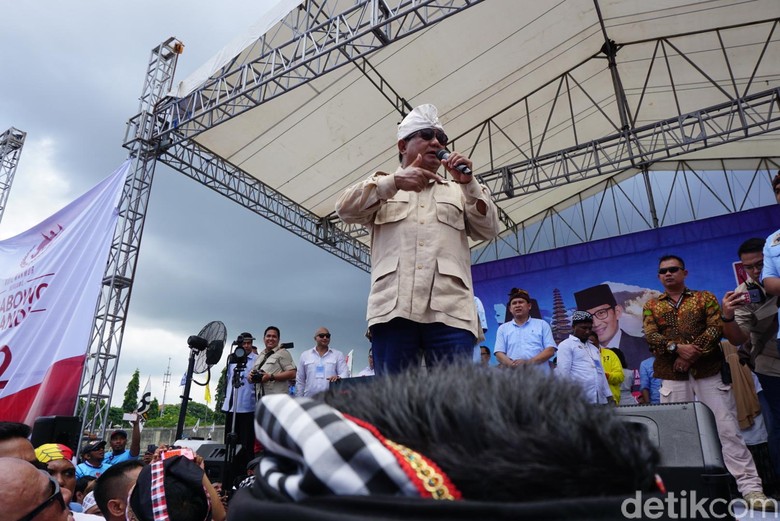 Prabowo: Kalau Difitnah, Kita Joget Saja! Prabowo: Kalau Difitnah, Kita Joget Saja!