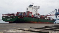 Kedatangan kapal raksasa ini membuktikan bahwa Pelabuhan Panjang dapat melayani kapal dengan Panjang 261 meter dimana kapal tersebut melayani shipment Intern Asia secara langsung dan longterm dengan rute secara langsung melayani rute dari Panjang ke Kaohsiung (Taiwan), Busan (Korea), dan Shanghai (Cina).