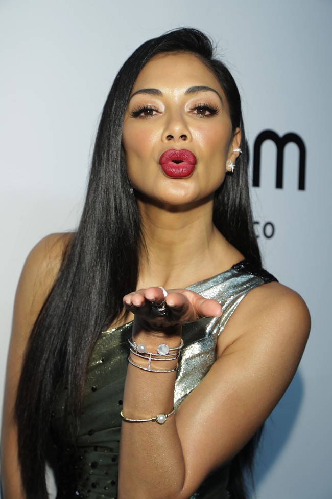 Nicole Scherzinger juga keturunan Filipina. Ayah mantan personel Pussycats Dolls tersebut berasal dari Filipina dan ibunya adalah orang Hawaii setengah Rusia. Foto: Myunggu Han/Getty Images