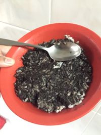 Netizen Malaysia Hebohkan Dunia Maya Karena Masak Nasi Pakai Oreo 