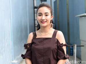 Masih Sayang, Naomi Zaskia Kesal Diprank Putus oleh Sule