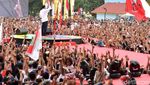 Potret Enerjik Jokowi Saat Kampanye Terbuka di Dumai