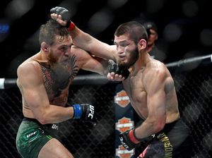 Sebelum Lawan Khabib, McGregor Sempat Alami Patah Kaki