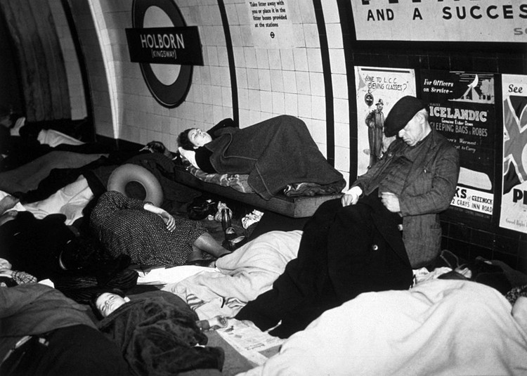 MRT London tertua