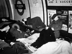 Potret MRT London Dibangun Seabad Silam, Tertua di Dunia