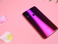 Lebih Dekat dengan Redmi Note 7 Pro yang Tak Masuk Indonesia