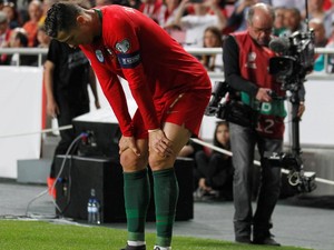 Ronaldo Bilang Tak Apa-apa, tapi Fans Juventus Tetap Waswas