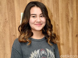Aaliyah Massaid: Selesai Pandemi, Masih Ingat Ngobrol Nggak Ya?