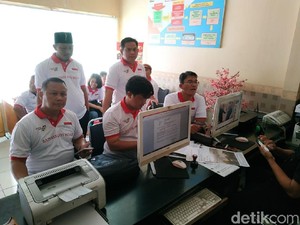 TKD Jokowi Laporkan 30 Konten Hoaks ke Polda Jabar