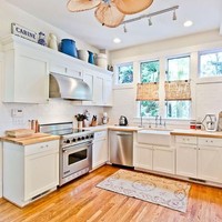 Sementara rumah tamu memiliki tiga kamar tidur, ruang tamu, ruang makan, dapur dan perapian. Foto: dok. The Sun