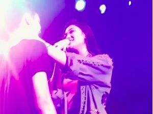 Marion Jola Mesra dengan Pria di Panggung, Julian Jacob Tak Mau Kalah