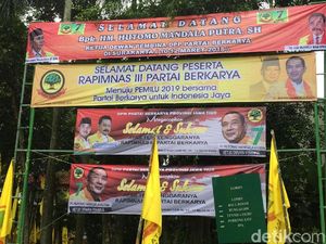 Tetap Parnoko Meski Jual Nama Soeharto