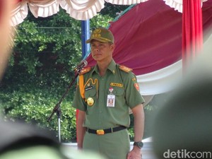 Jelang Pemilu, Gubernur Ganjar Minta Linmas Nyekrup dengan TNI-Polri