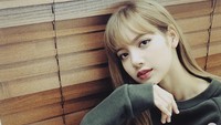 Bahkan beberapa foto unggahan lamanya pun juga mendapat ucapan selamat. Dok. Instagram/lalalalisa_m