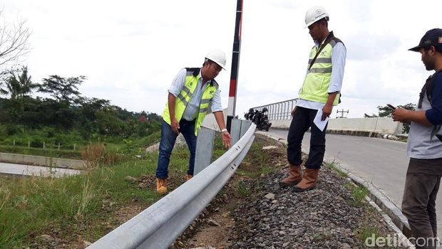 Terlalu! Ratusan Tiang Pagar Pengaman Jalan Tol di Boyolali Dicuri