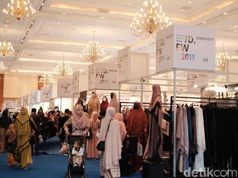 Indonesia Fashion Week 2019 Resmi Dibuka Hari Ini