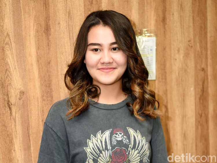 Pernah Disebut Terlalu Seksi, Aaliyah Massaid Jadi Hati-hati?