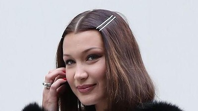 Jepit Rambut Hitz Lagi, Ini Inspirasi Memakainya dari Gigi Hadid hingga J.Lo
