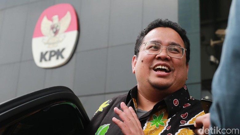 Bawaslu Tunggu Bukti Lain Terkait Cap Jempol Amplop Bowo Sidik Bawaslu Tunggu Bukti Lain Terkait Cap Jempol Amplop Bowo Sidik