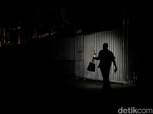 Benarkah Indonesia Berada di Jurang Resesi?