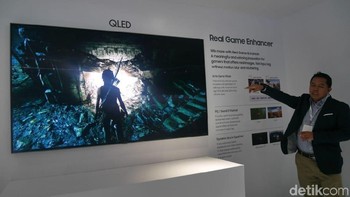 Untuk penyuka game, Samsung hadirkan layar dengan panel QLED memilki fitur refresh rate agar main game lebih mulus. (Foto: detikINET/Josina)