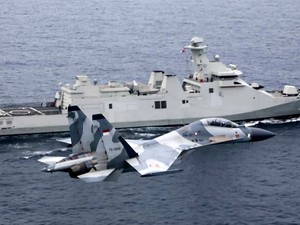 KRI I Gusti Ngurah Rai Latihan Bareng Sukhoi, Tingkatkan Pertahanan Udara