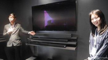 Soundbar generasi baru yang memberikan visual audio dengan menyesuaikan acara tontonan. (Foto: detikINET/Josina)