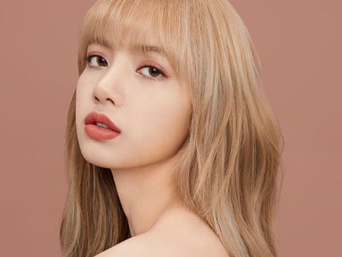Lisa BLACKPINK Lisa BLACKPINK dari instagram.