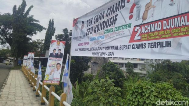 Spanduk Penolakan Penundaan Pelantikan Bupati Ciamis Bermunculan