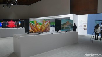 Jajaran TV Samsung dari segala tipe. (Foto: detikINET/Josina)
