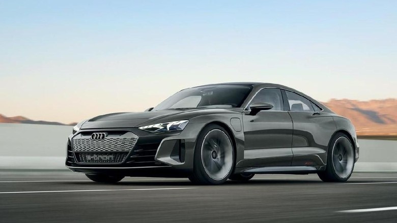Audi A4 e-tron EV Audi A4 e-tron EV tantang Tesla Model 3