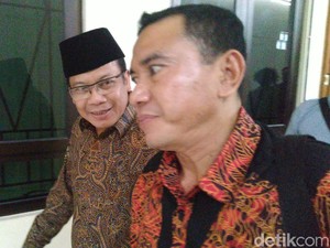 Taufik Kurniawan Bantah Minta Fee kepada 2 Bupati