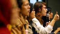 Caleg PSI Tsamara Amany, memaparkan pandangannya terkait perlindugan migran Indonesia di luar negeri.