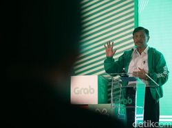 Semangat Luhut Ajak Anak Muda Bisnis Online-online