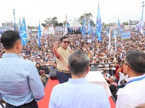 Prabowo Mulai Lempar Nama Menteri