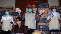 Bowo diduga menerima uang suap terkait dengan kerja sama PT Pupuk Indonesia Logistik dengan PT HTK terkait angkutan pelayaran distribusi pupuk. Kerja sama ini diperbarui setelah sempat disetop.