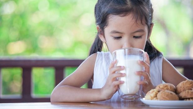 Ditemukan Ada Zat Kimia Tersembunyi dalam Susu Hingga Daging