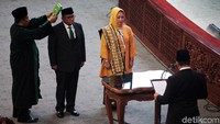 Di sela-sela rapat paripurna, DPR melantik Hasan Husaeni menggantikan Hasrul Azwar dari PPP serta Evita Wari yang menggantikan Ferdinand Sampurna Jaya dari Partai Hanura.